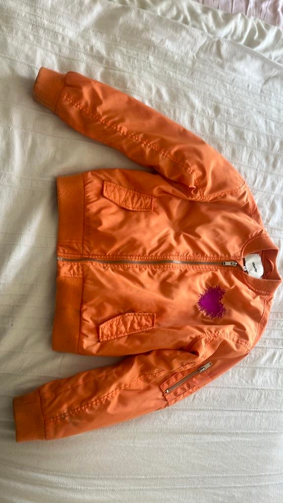 Oranje jaa van shoeby mt 152, Ophalen of Verzenden, Zo goed als nieuw