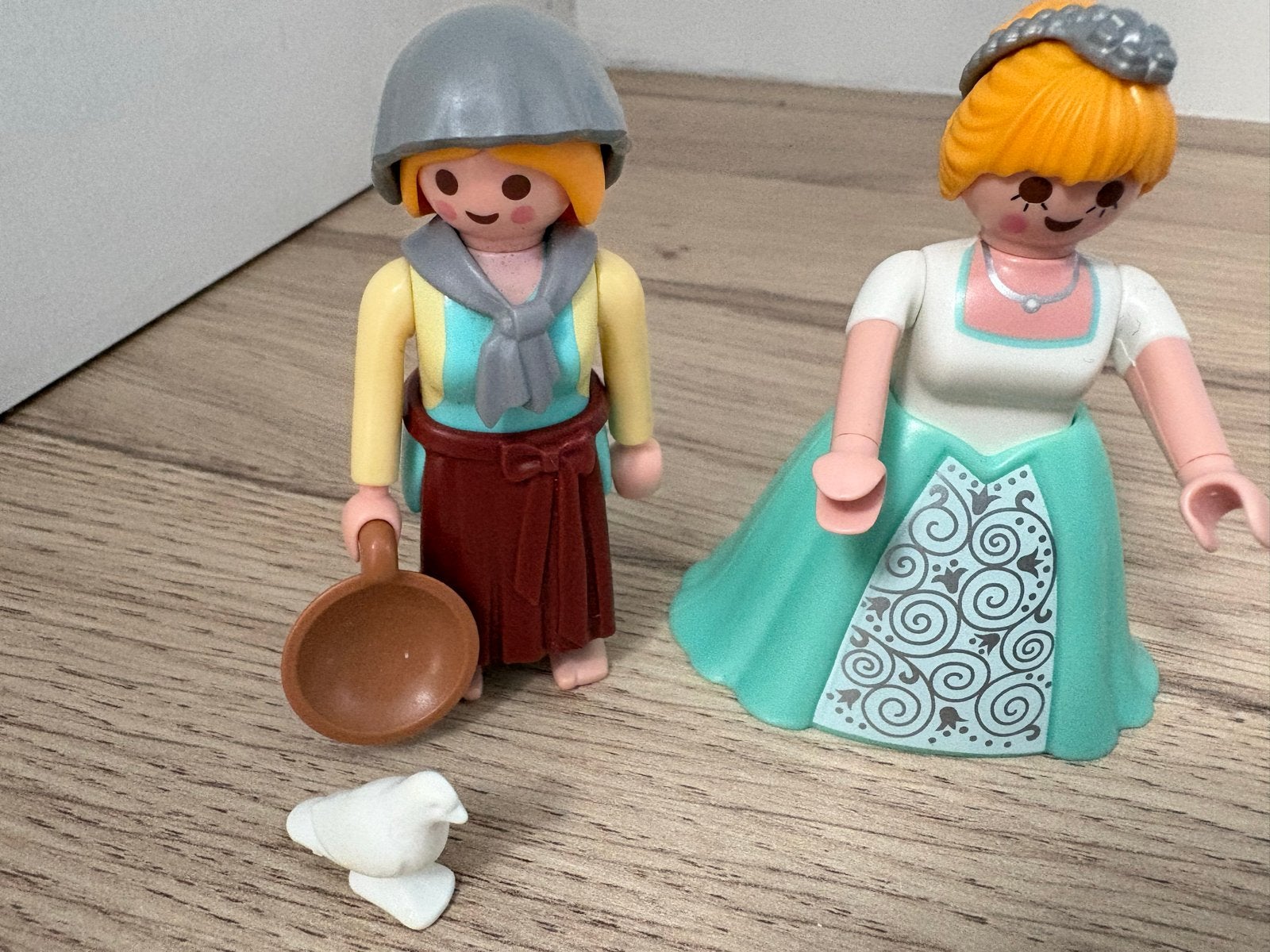 Playmobil 6843 Sprookjesprinses en Meisje met Duif, Ophalen of Verzenden, Zo goed als nieuw, Jongen of Meisje