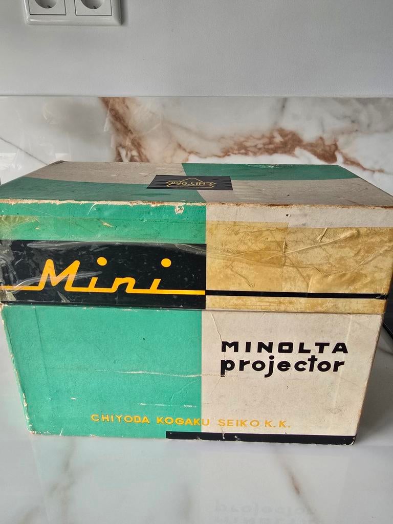 Vintage Minolta Mini Projector - Chiyoda Kogaku Seiko K.K., Ophalen, Minolta, Overige resoluties, Gebruikt