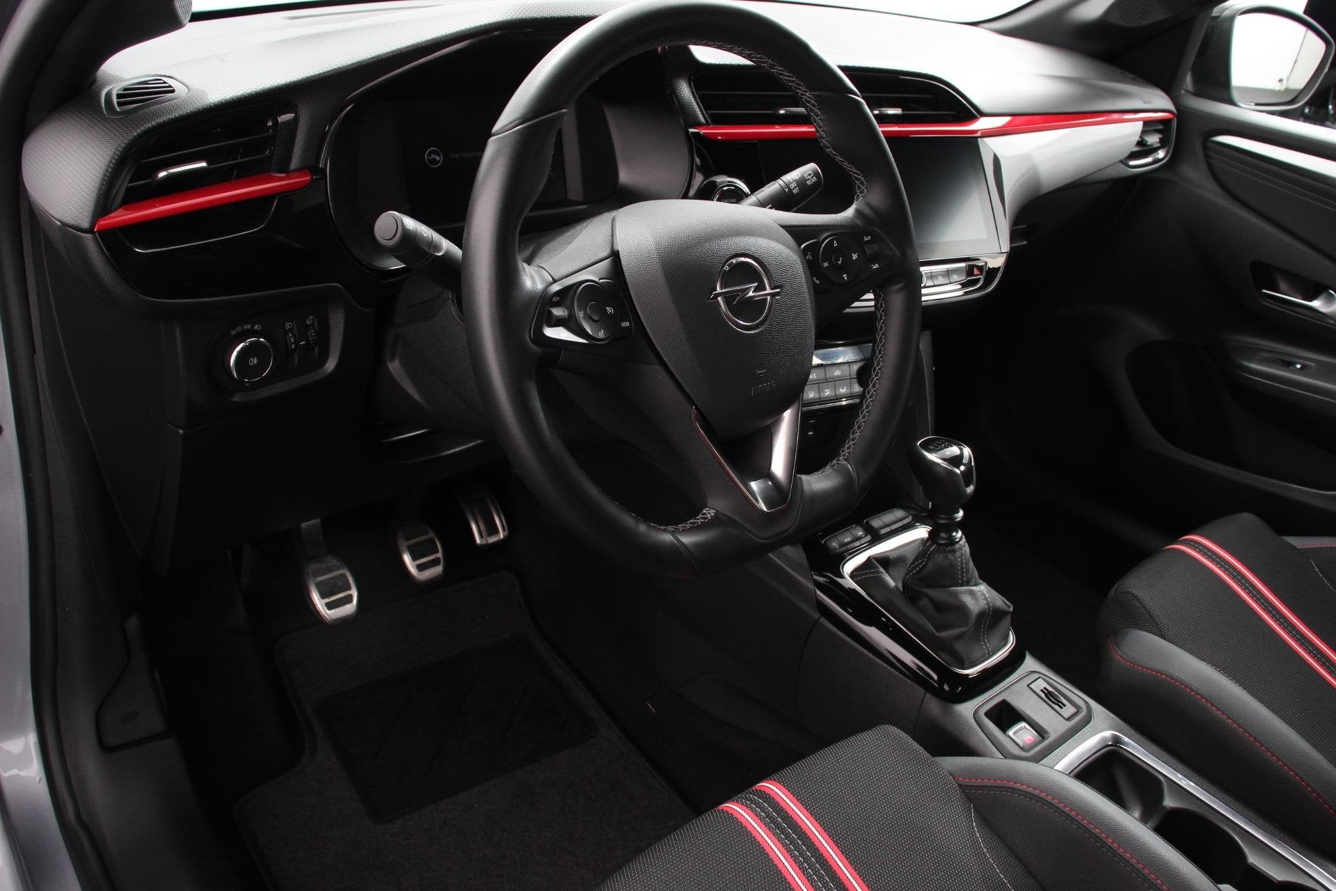 Opel Corsa 1.2 100pk Turbo GS Line Navigatie Apple Carplay/A, Auto's, Voorwielaandrijving, Gebruikt, Euro 6, Handgeschakeld