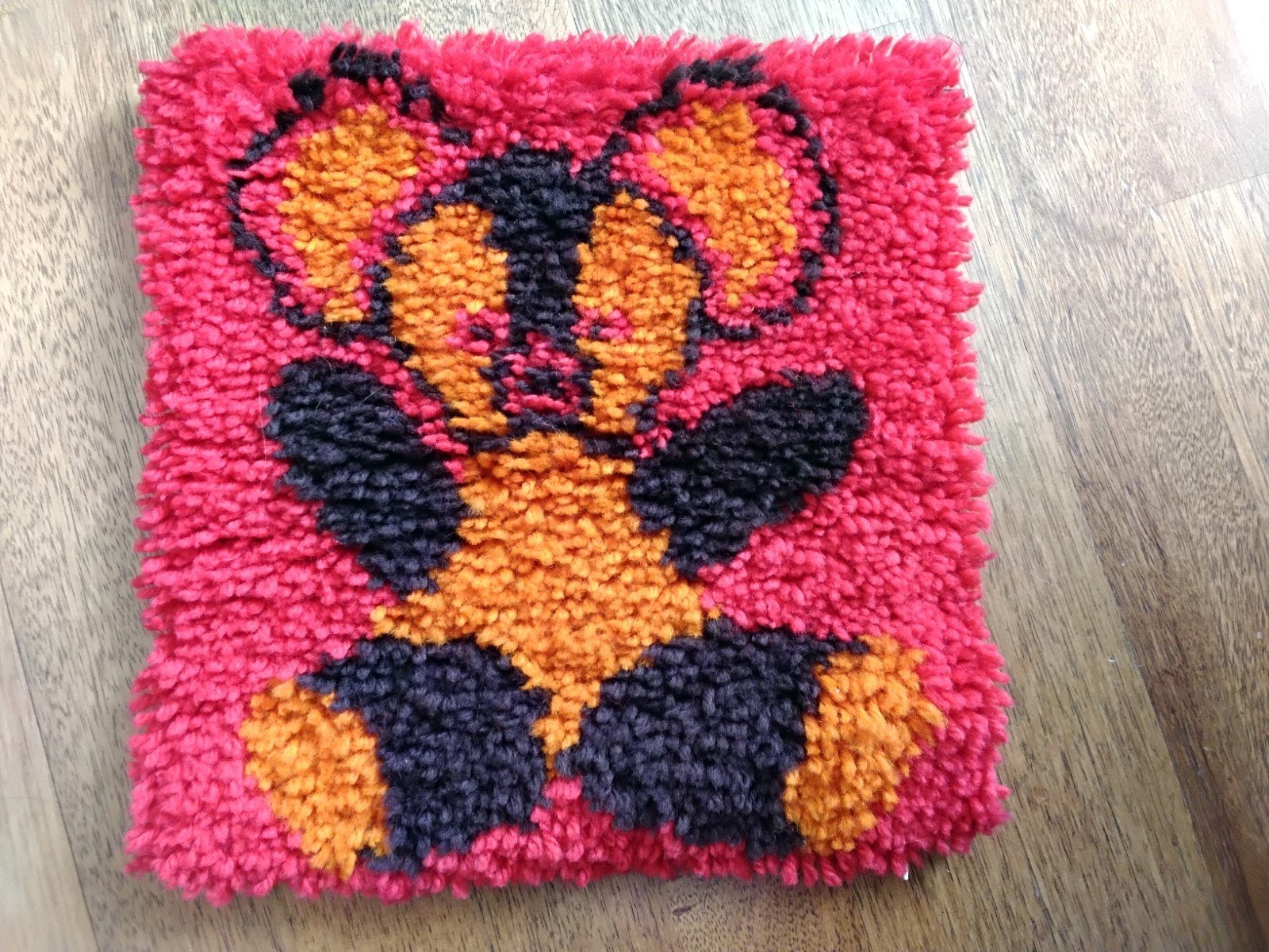 geknoopt Beer voor kussen of decoratie knutselen, Ophalen of Verzenden, Vierkant