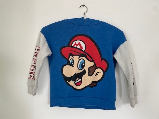 Trui / kindertrui. Super Mario. 6 - 7 jaar. 122 cm., Gebruikt, Jongen of Meisje, Trui of Vest, Ophalen
