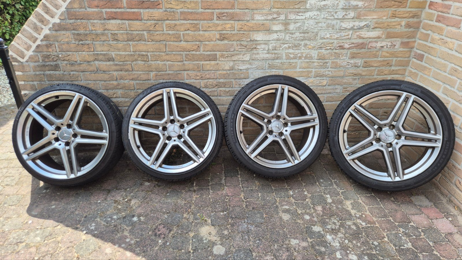 Mercedes-Benz 19 inch velgen met zomerbanden, Gebruikt, 255 mm, Banden en Velgen, Personenwagen