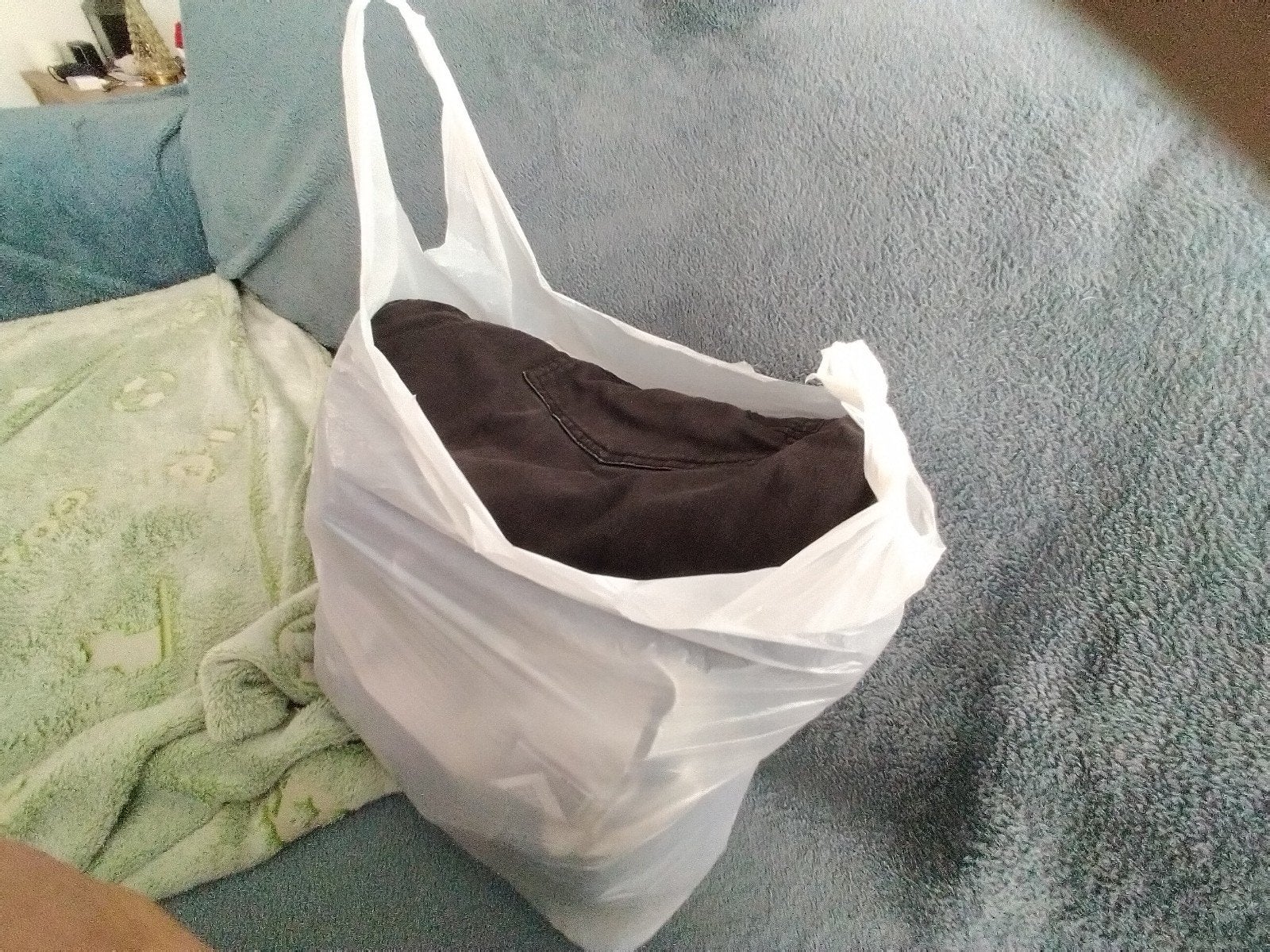 Te koop tas met 5 driekwart broeken maat 46/48, Ophalen, Zo goed als nieuw, Zwart, Broek of Spijkerbroek