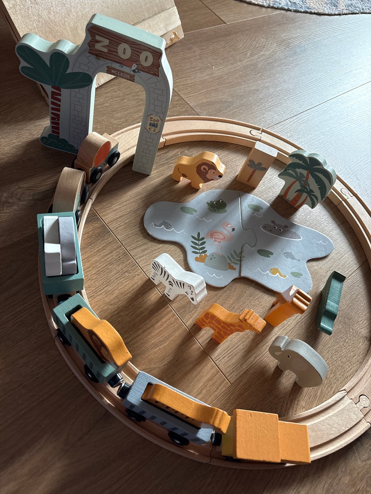 Houten treinbaan met dierentuin thema, Ophalen, Gebruikt, Jongen of Meisje
