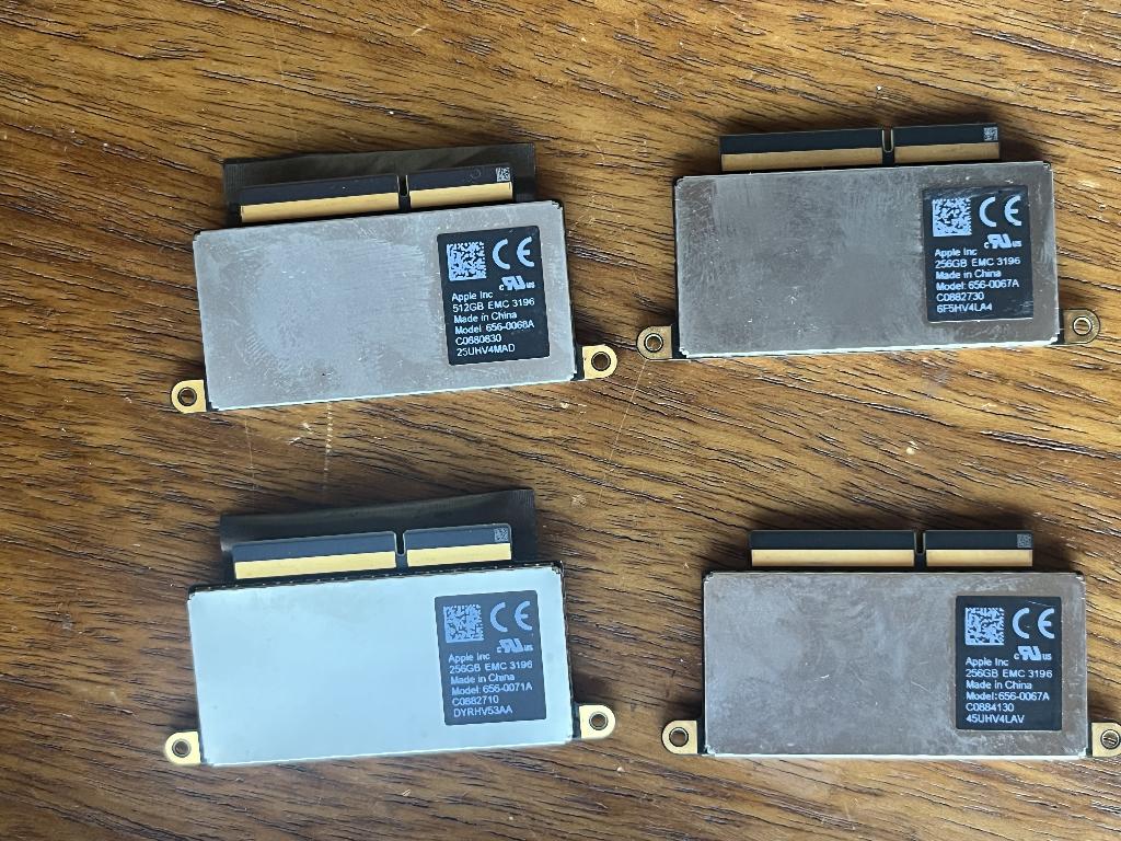 256GB of 512GB SSD voor MacBook Solid State Disk, Computers en Software, Harde schijven, Gebruikt, Laptop, Intern, SSD, Overige aansluitingen