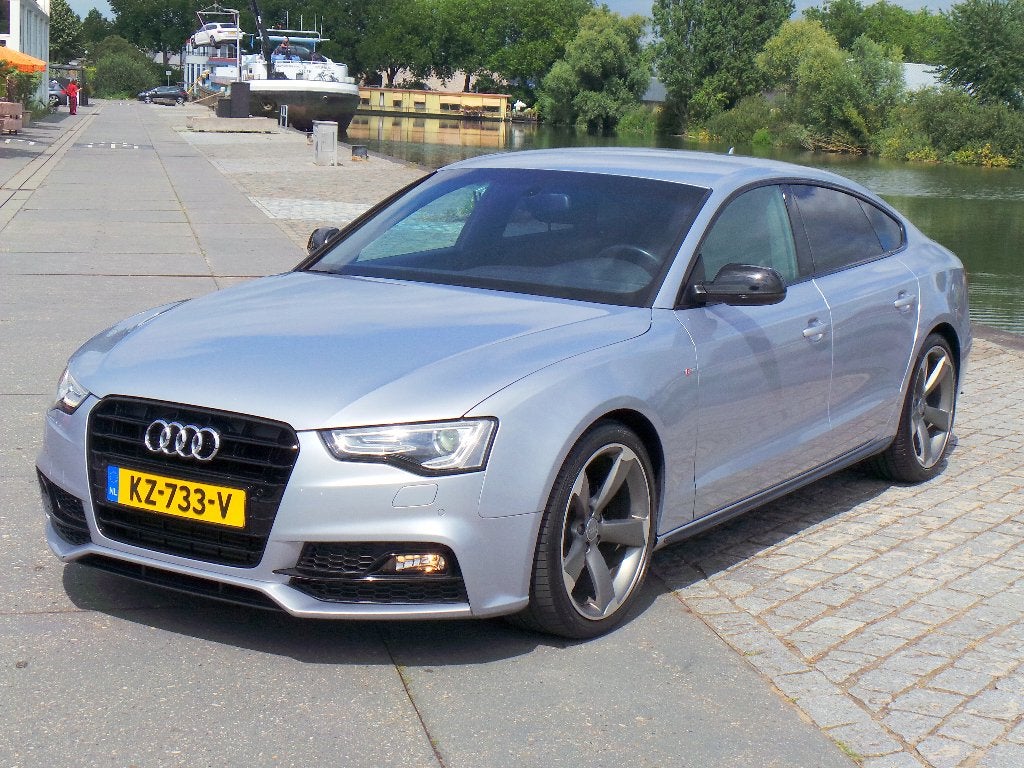 Audi A5 Sportback 1.8 TFS-i 3xS-Line,180pk,Tr.Hk,Cruise,etc., Auto's, Dealer onderhouden, Zwart, 4 cilinders, Origineel Nederlands