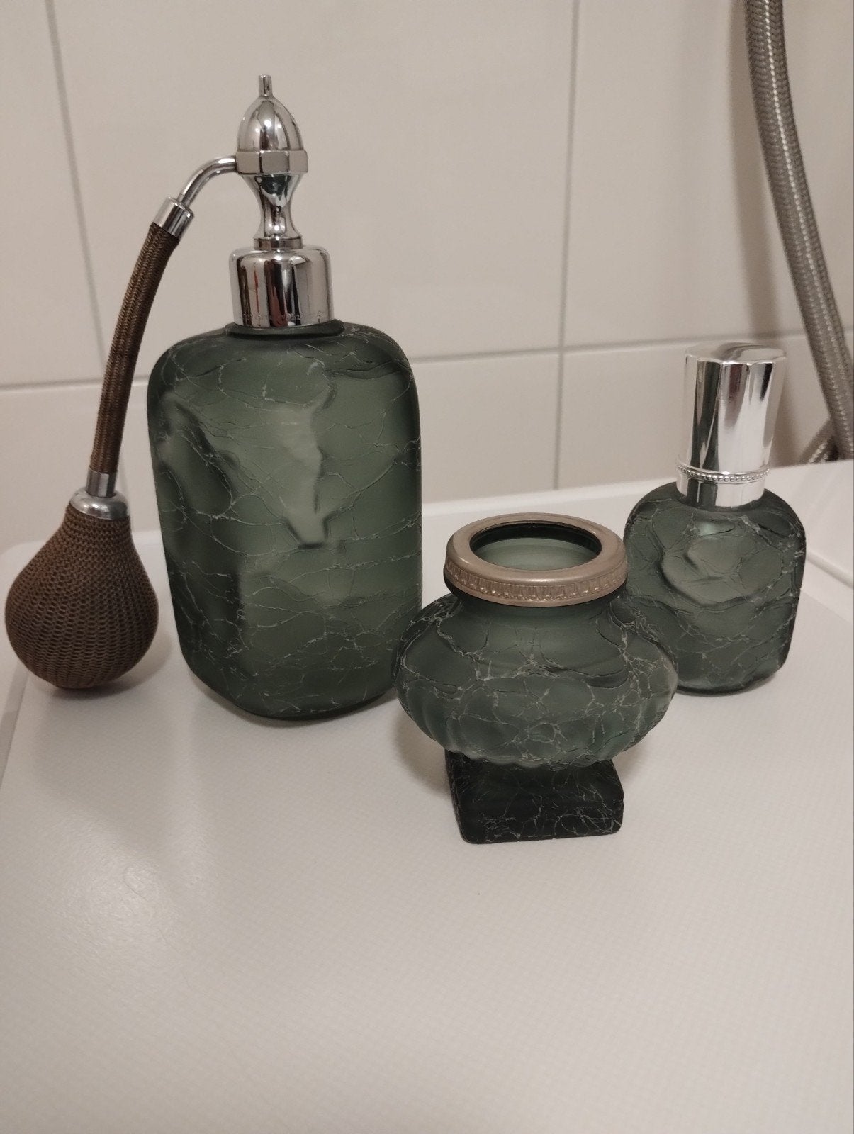 Marcel Franck Brevete SGDG glazen parfum fles set, Antiek en Kunst, Ophalen of Verzenden