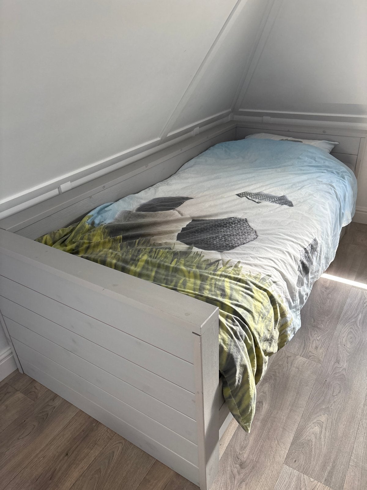 Woood Bedbank met uitschuifbaar logeerbed, Ophalen, 85 tot 100 cm, Gebruikt, Lattenbodem