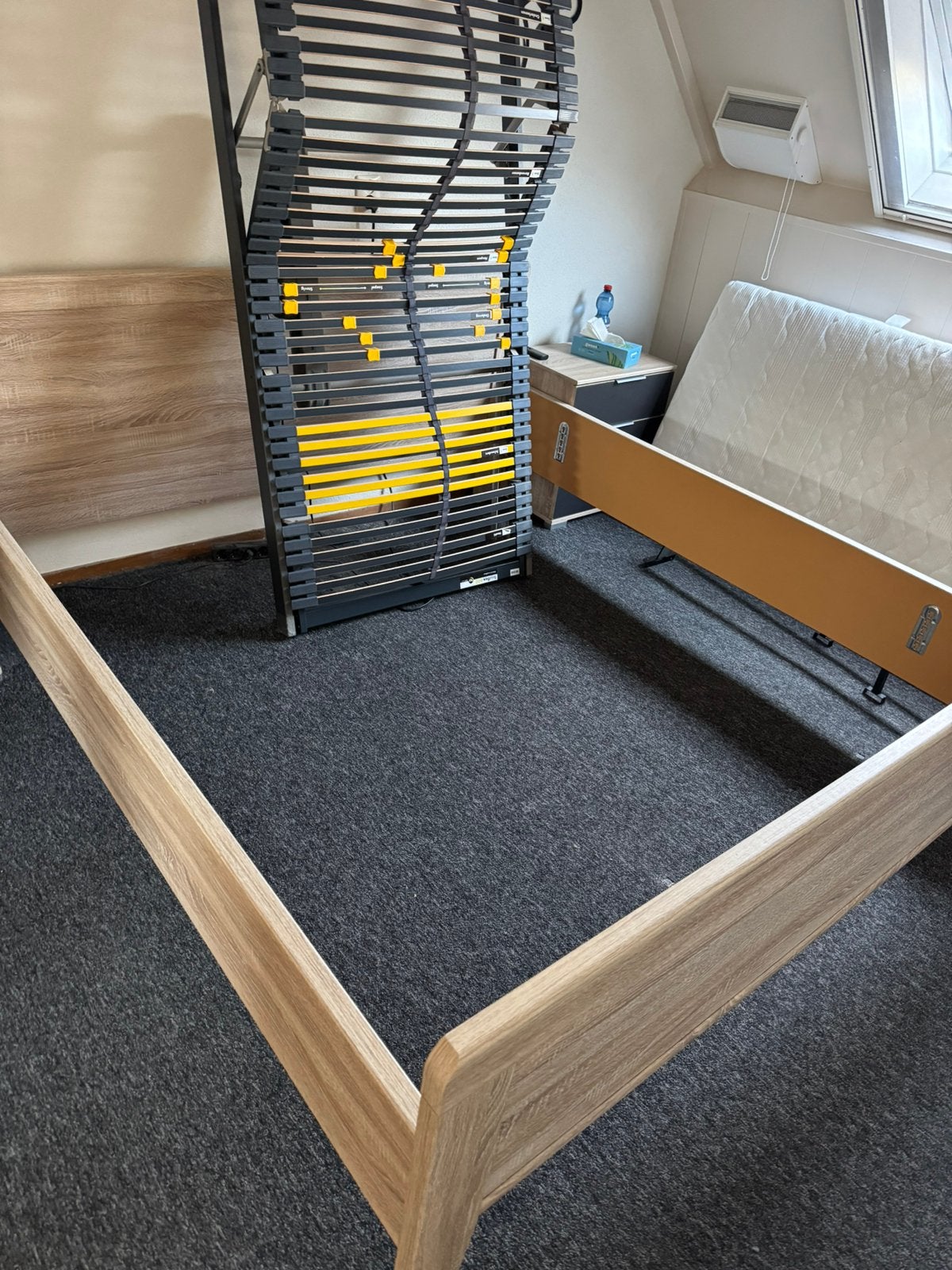 Gratis Bed ombouw. 180/200, Ophalen, Gebruikt, Tweepersoons, 180 cm