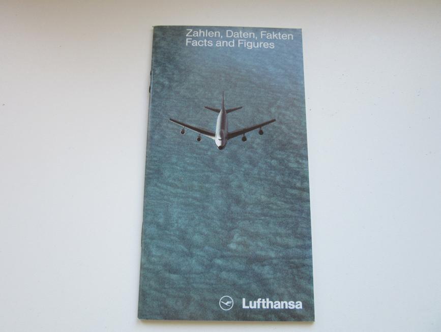 Lufthansa Facts and figures, Verzenden, Zo goed als nieuw, Overige typen
