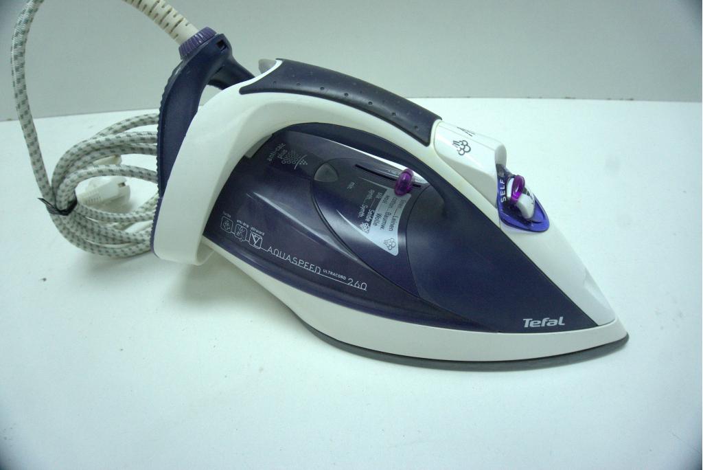 Tefal Aquaspeed Ultracord 260 Strijkijzer, Witgoed en Apparatuur, Strijkijzers en Strijkplanken, Ophalen of Verzenden, Niet ingevuld