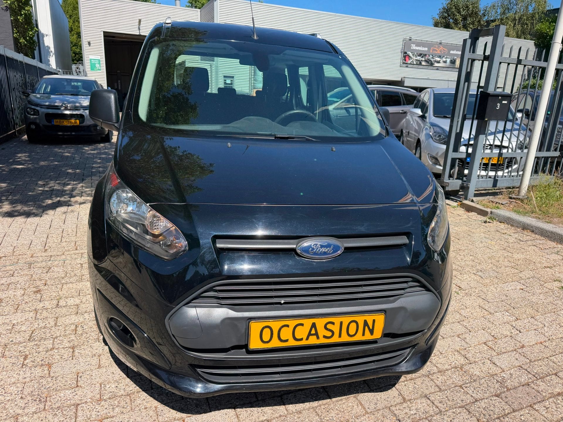 Ford Tourneo Connect Compact 1.0 Trend airco, start/stop, me, Voorwielaandrijving, Dealer onderhouden, Gebruikt, Met garantie (alle)