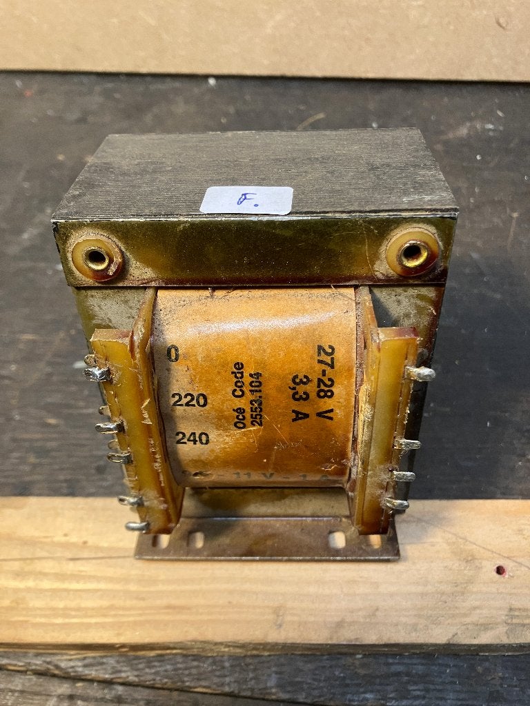 Trafo , transformator 11V - 1A en 28V - 3.3A  (F), Ophalen of Verzenden, Gebruikt
