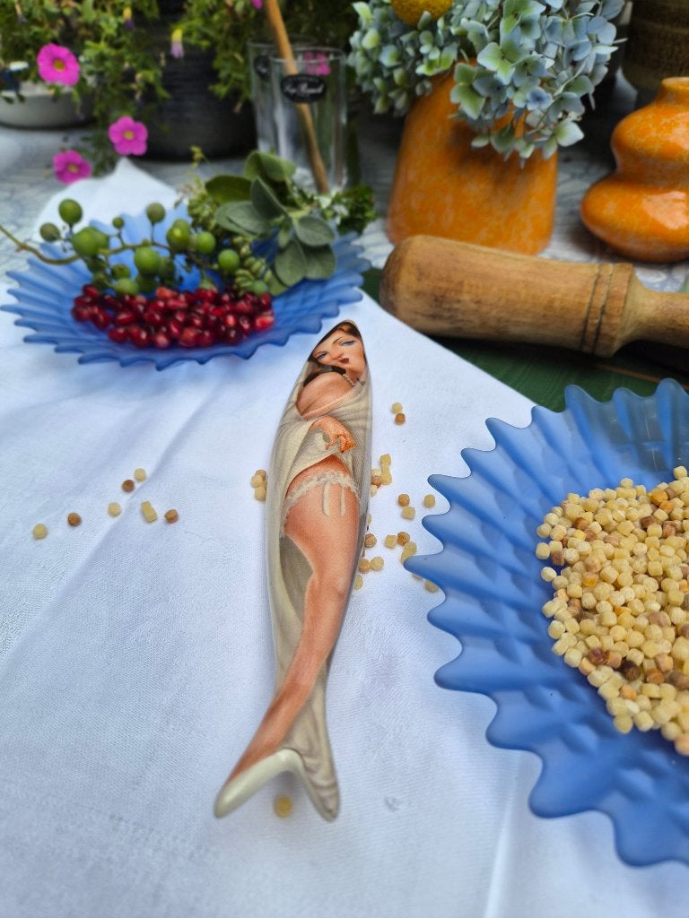 Bordallo Pinheiro Sardine “ de Bruid”- Nieuw staat., Antiek en Kunst, Ophalen of Verzenden