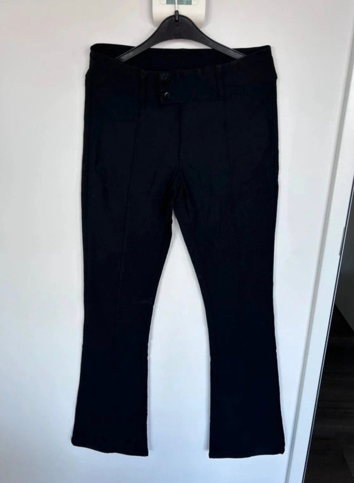 Flared broek zwart H&M mt 146, Kinderen en Baby's, Kinderkleding | Maat 146, Ophalen of Verzenden, Zo goed als nieuw, Meisje, Broek