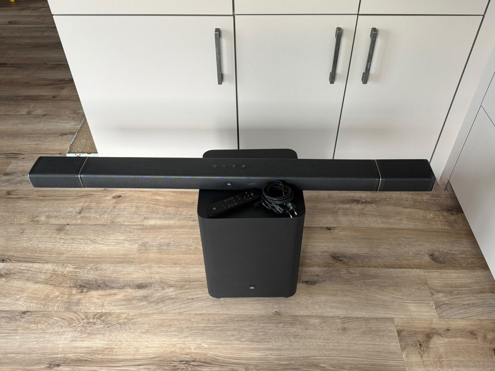 Foto 2 van BL 5.1 Soundbar met Subwoofer – Compleet