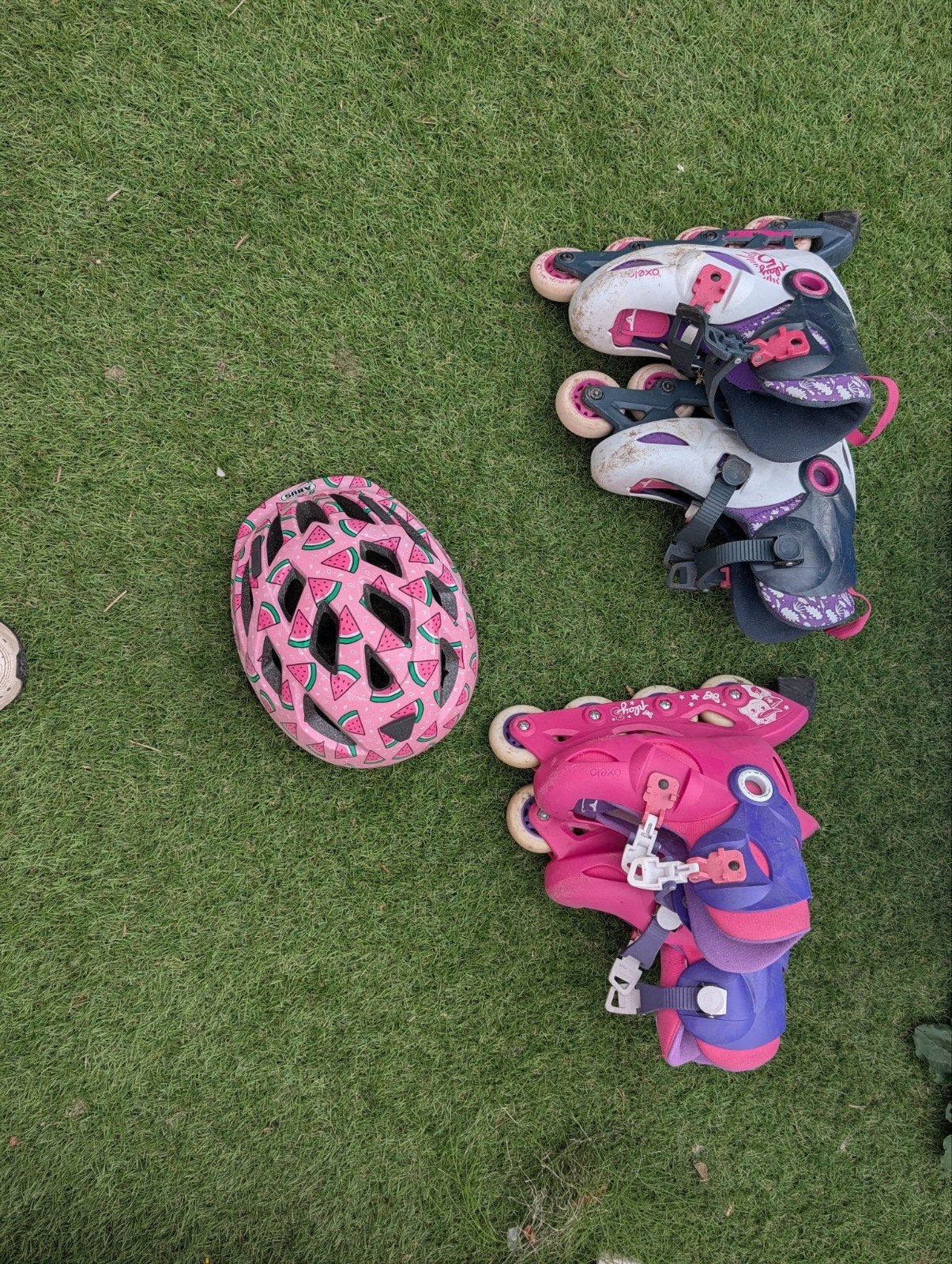 Inline skates en helm voor kinderen - Roze/Paars, Ophalen of Verzenden, Gebruikt, Kinderen, Inline skates 4 wielen