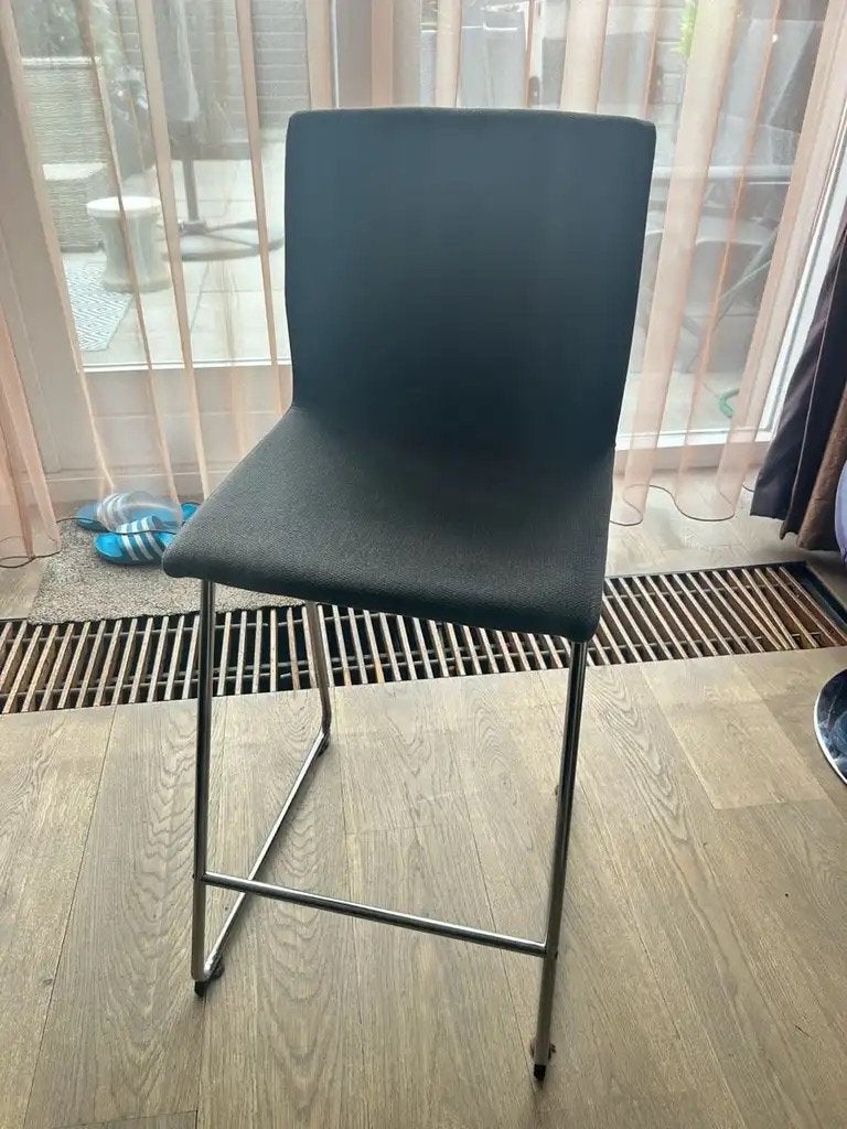 IKEA LILLÅNÄS barkruk, donkergrijs, 76 cm, Huis en Inrichting, Barkrukken, 60 tot 90 cm, Ophalen of Verzenden, Zo goed als nieuw