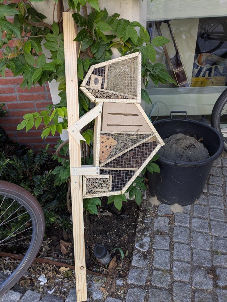 Uniek Kameleon Insectenhotel - Handgemaakt, Ophalen, Nieuw