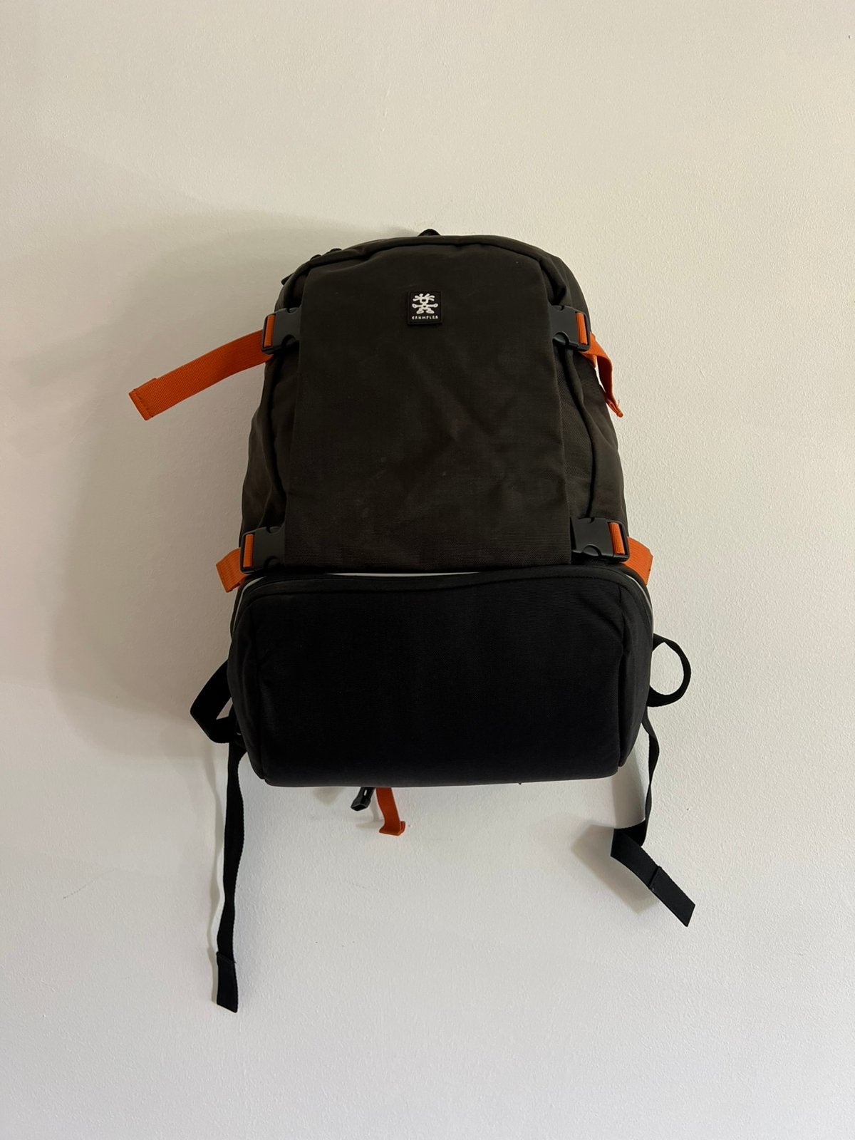 Crumpler foto rugtas met laptopvak, Voorvak, Rugtas, Zwart, Ophalen