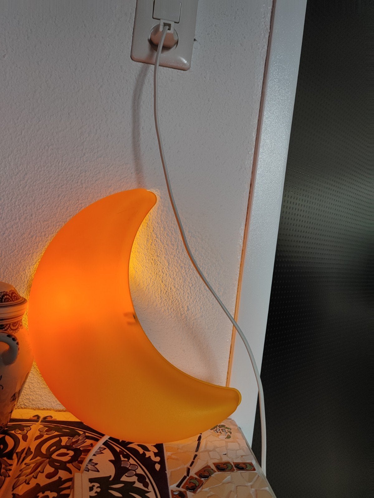IKEA SMILA MÅNE wandlamp - Gele maanlamp, IKEA, E14 (klein), Ophalen of Verzenden, Zo goed als nieuw