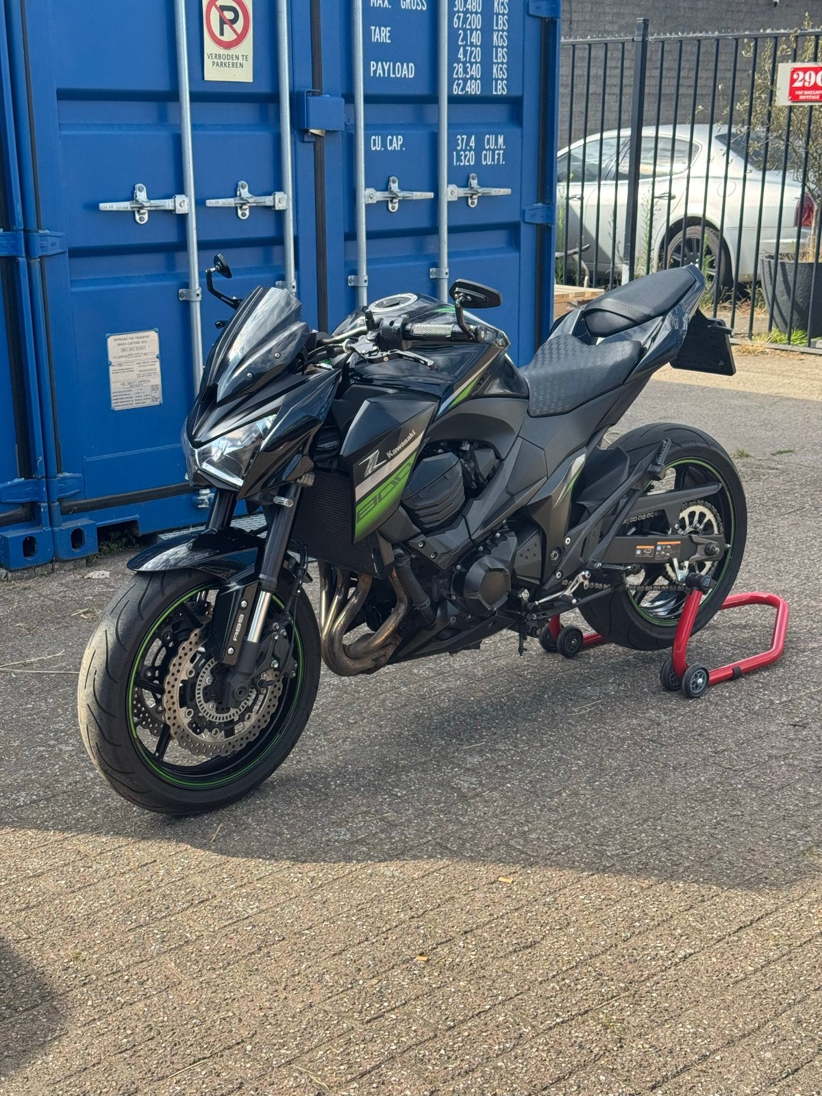 Kawasaki Z800 ABS - Naked Bike met Akrapovic uitlaat, Motoren, Motoren | Kawasaki, Sportuitlaat, 4 cilinders, Motorrijbewijs A