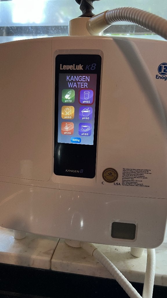Te koop Enagic LeveLuk K8 Kangen Alkaline, Overige typen, Ophalen of Verzenden, Zo goed als nieuw