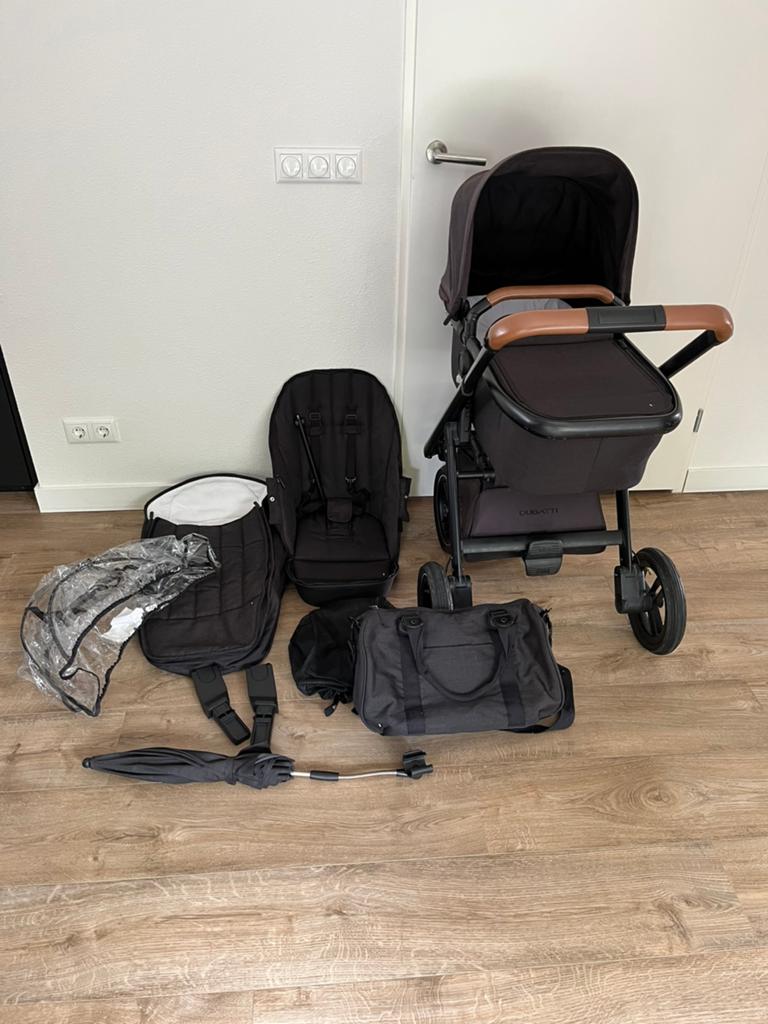 Dubatti 2 in 1 kinderwagen. Zeer compleet!!!, Gebruikt, Verstelbare duwstang, Combiwagen, Ophalen