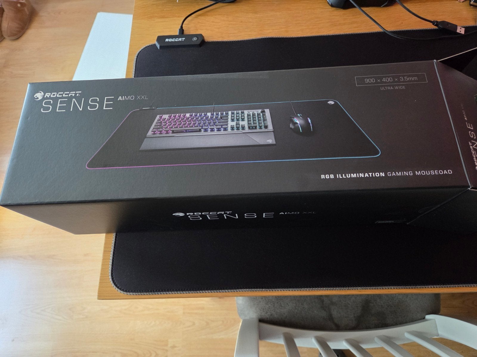ROCCAT Sense AIMO XXL RGB Gaming Muismat, Gaming muis, Overige typen, Ophalen of Verzenden, Zo goed als nieuw