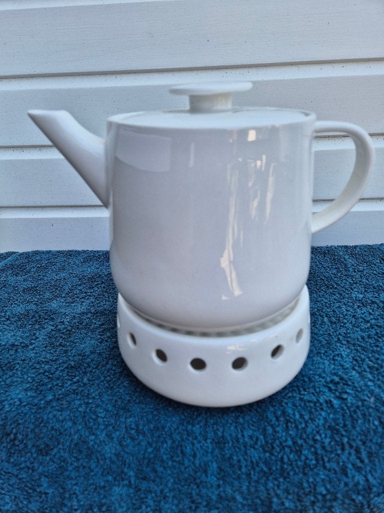Hema wit porseleinen Theepot met waxinelicht warmhoud voet., Ophalen of Verzenden, Nieuw, Porselein, Bestek