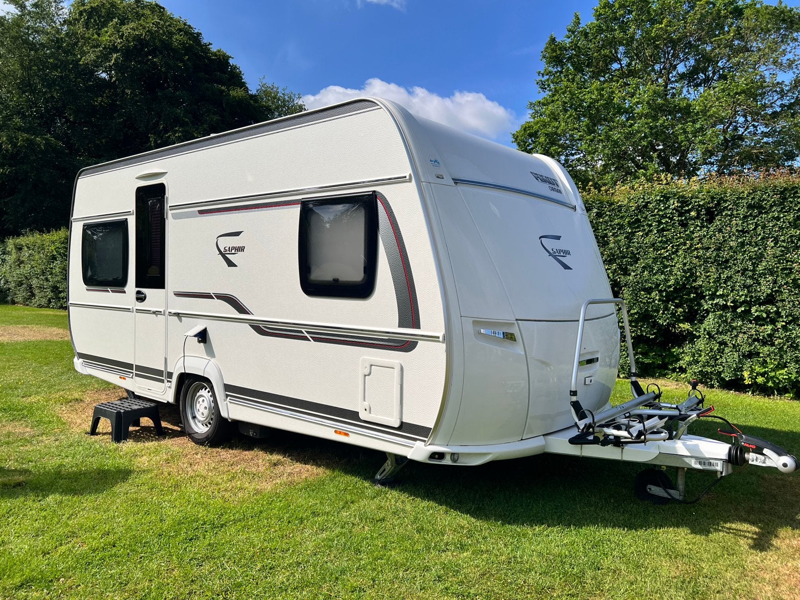 Caravan Fendt Saphir 445 TFB 2020, Rondzit, Kachel, Frans bed, Particulier
