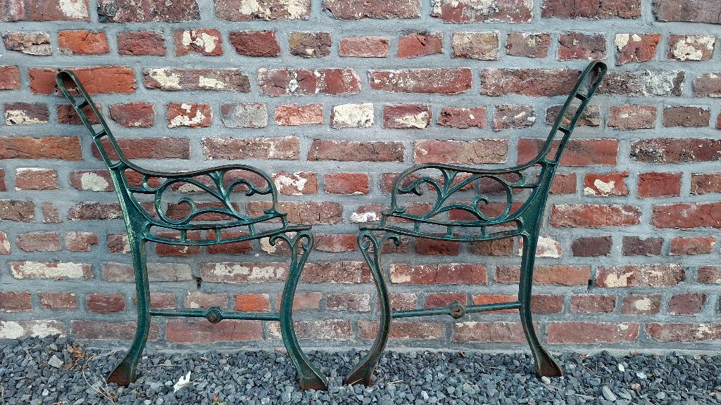 Set van 2 gietijzeren bankpoten, Tuin en Terras, Ophalen, Zo goed als nieuw, Metaal
