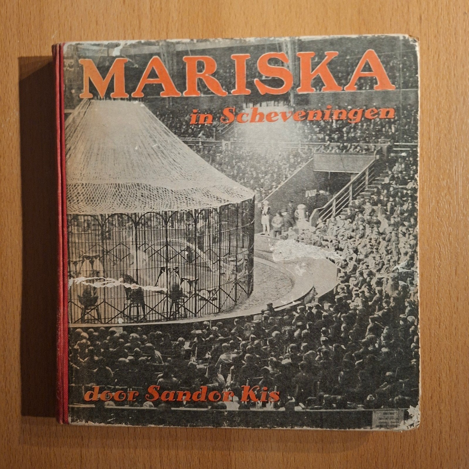 2 Boekjes van Mariska, Ophalen of Verzenden, Gelezen