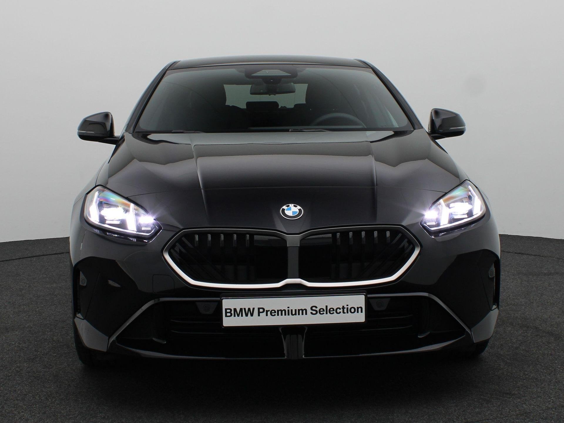 BMW 2 Serie Gran Coupé 220 M Sportpakket | Driving Assistan, Met garantie (alle), Zwart, Origineel Nederlands, Bedrijf
