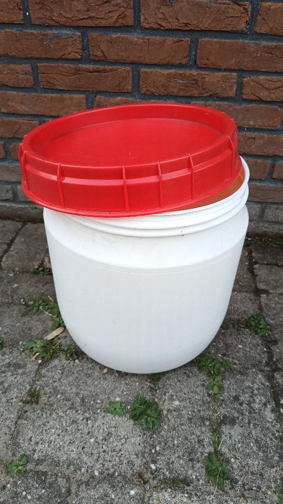 Nieuwe Voerton, Voercontainer, Voerbin, Vat, ca. 30 lit., Dieren en Toebehoren, Dierenvoeding, Ophalen, Overige soorten