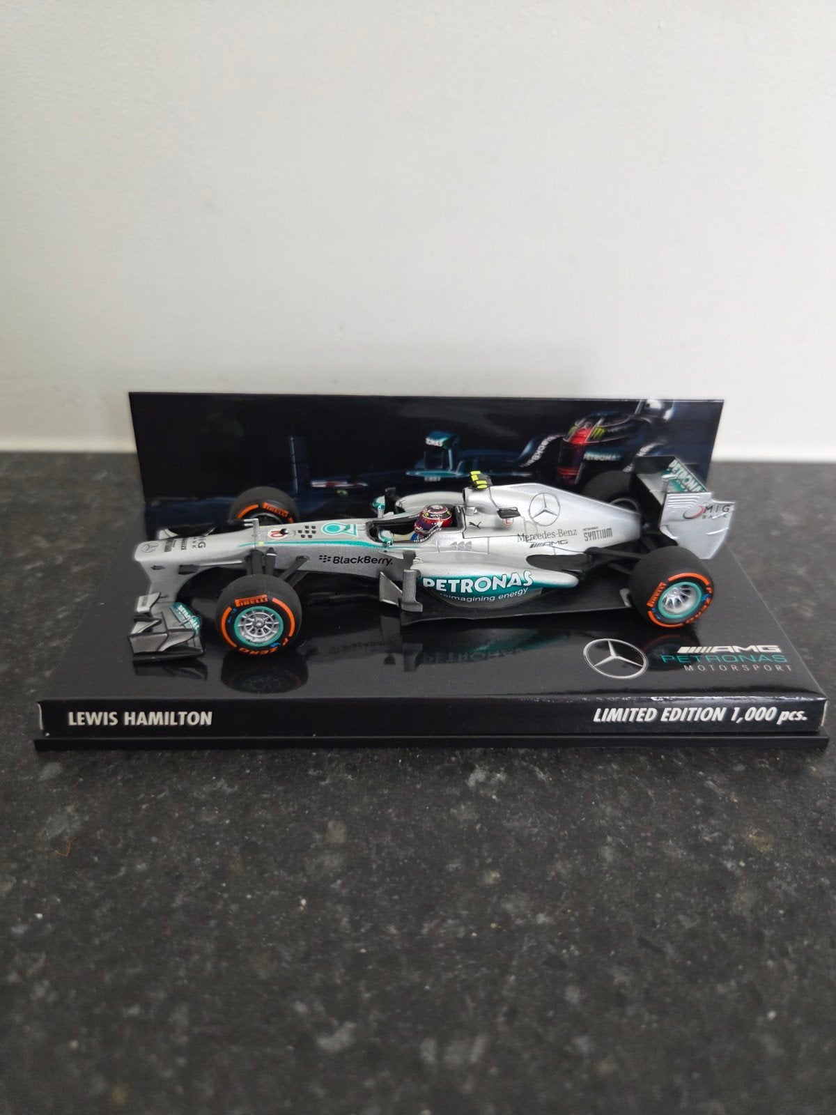 Lewis Hamilton 2013 USA GP Limited edition 1000 pcs 1:43, Ophalen of Verzenden, Nieuw, Auto, MiniChamps