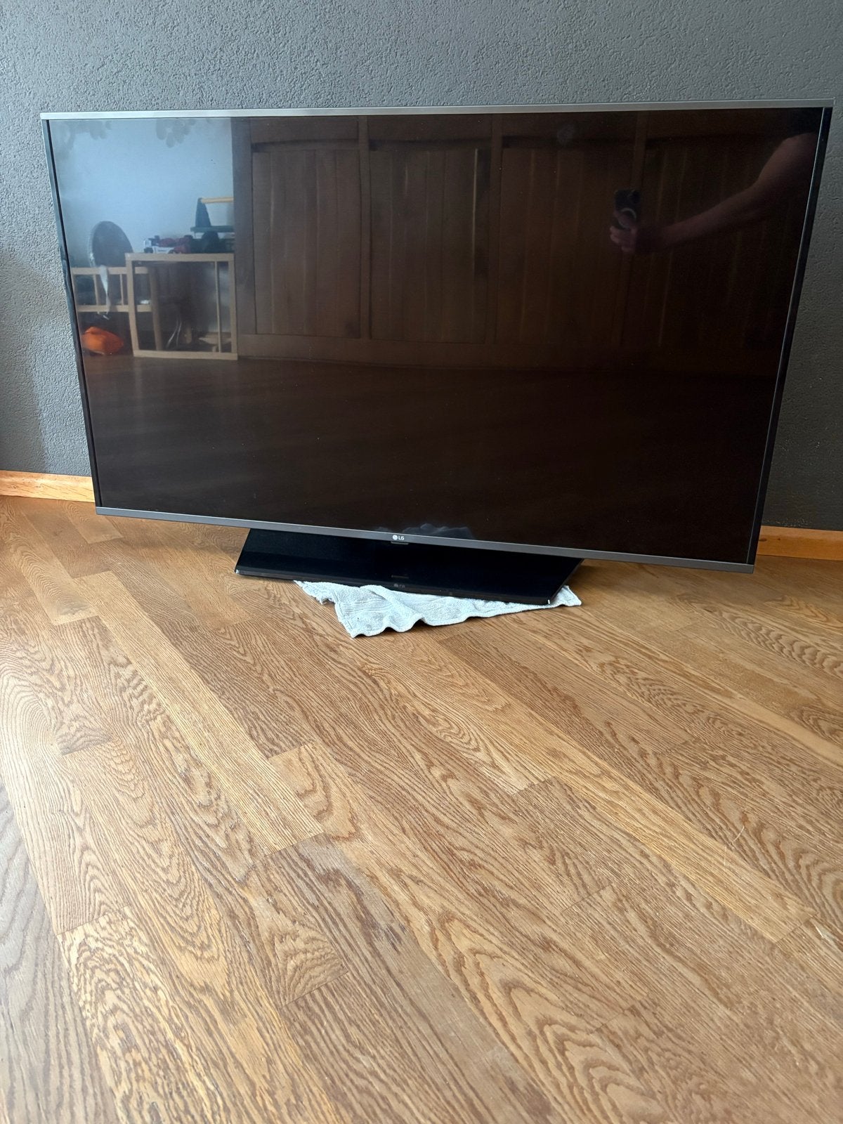LG 55 inch Full HD LED TV - Zonder afstandsbediening, Ophalen, 50 Hz, 100 cm of meer, Full HD (1080p)