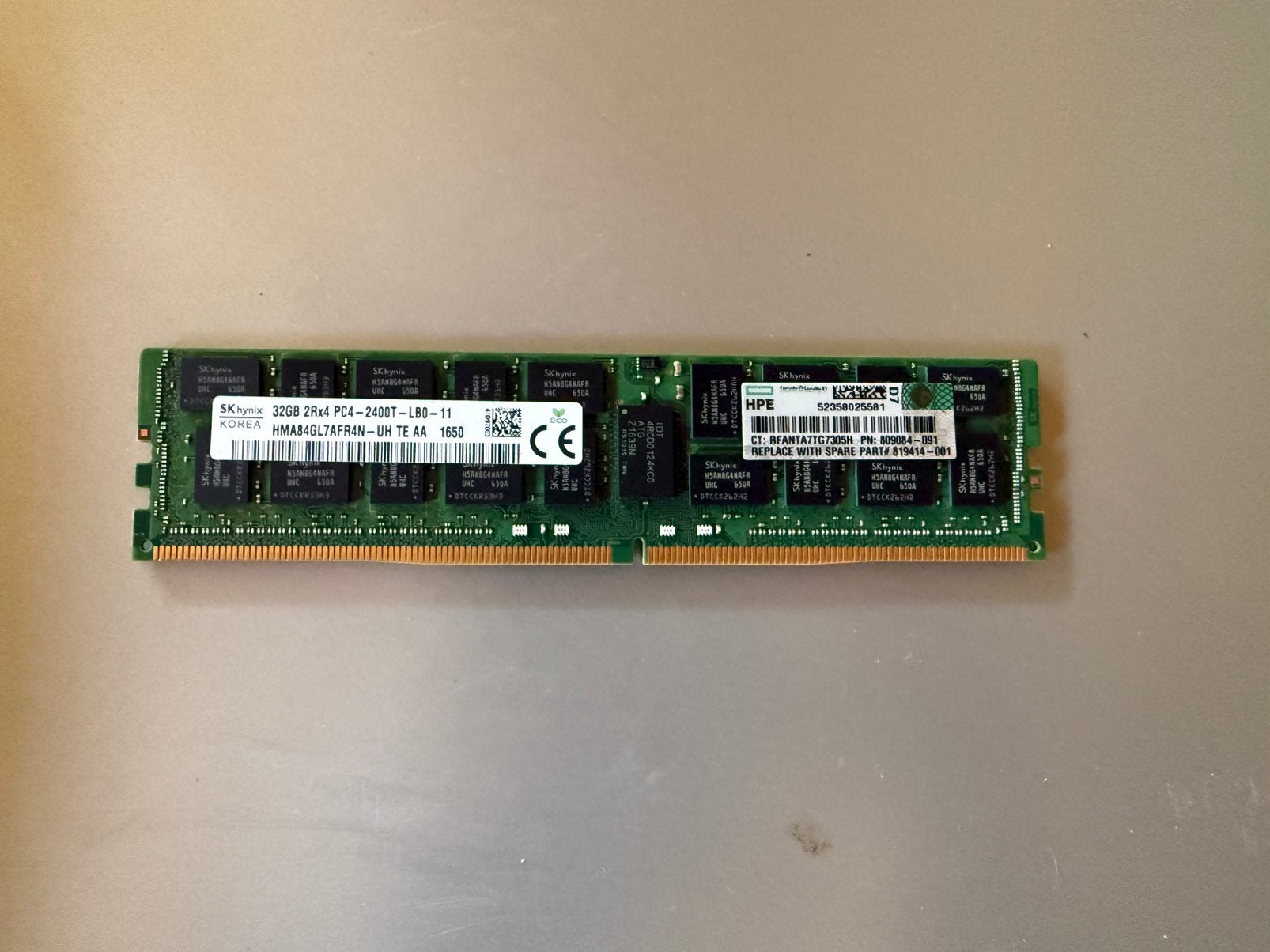 32GB DDR4 ECC Server RAM | SK hynix | 48 stuks beschikbaar, Ophalen of Verzenden, Zo goed als nieuw, DDR4, 32 GB