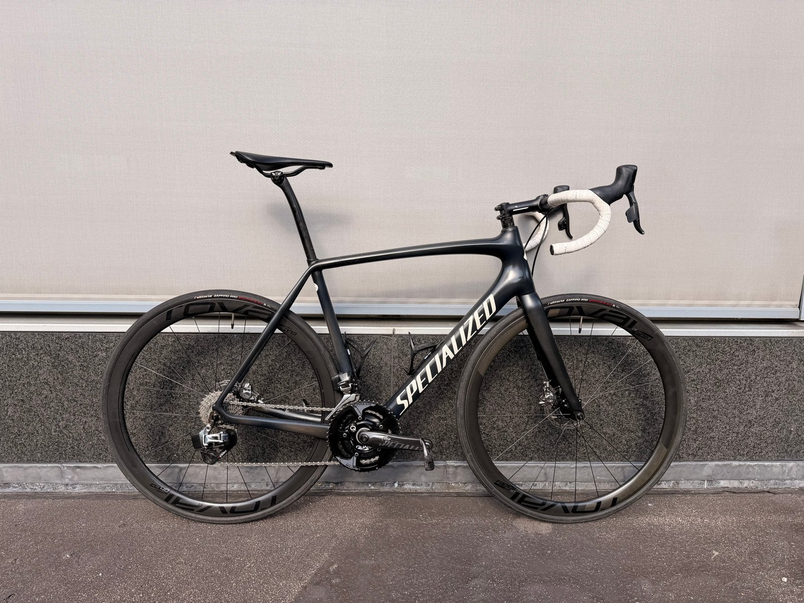 Specialized Tarmac Disc 58 SRAM RED eTap, 28 inch, Gebruikt, Carbon, 10 tot 15 versnellingen