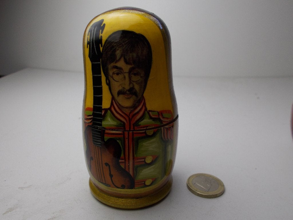 Vintage USSR MATRYOSHKA POPPEN "THE BEATLES" (Alle 5!), Verzamelen, Ophalen of Verzenden, Zo goed als nieuw