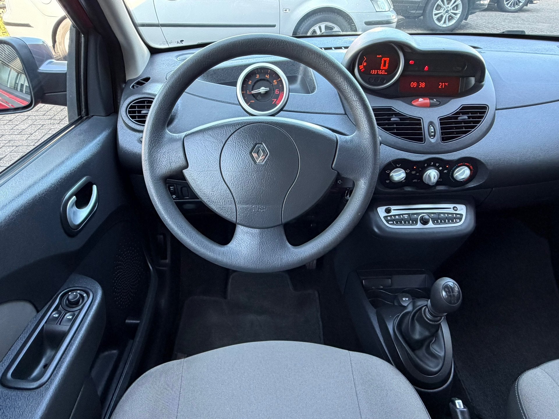 Renault Twingo 1.2-16V Collection 75PK Airco,ElektrRamen+Spi, Auto's, Renault, Gebruikt, Beige, 4 cilinders, 4 stoelen