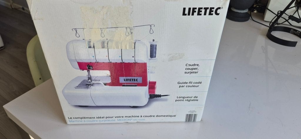 Zo Goed Als Nieuwe Lockmachine, Ophalen of Verzenden, Zo goed als nieuw, Lockmachine, Overige merken