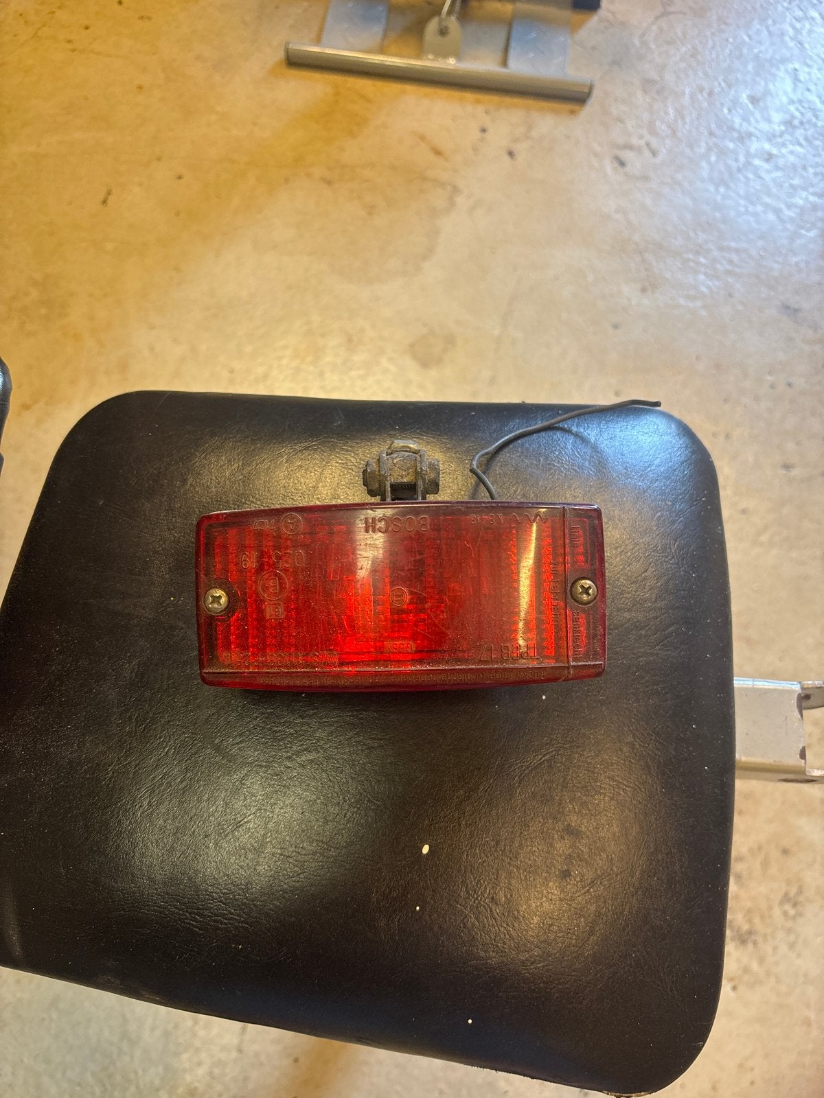 Bosch mistachterlicht - Klassiek model, Auto-onderdelen, Ophalen of Verzenden, Gebruikt, Universele onderdelen
