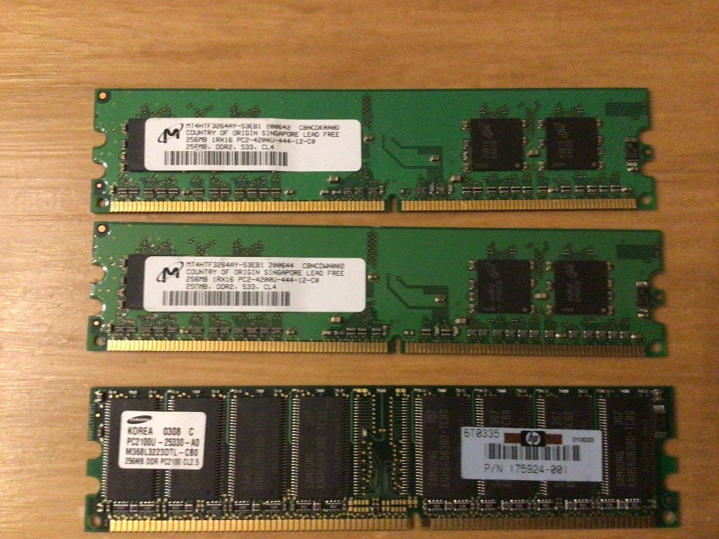 256 MB DDR2-533 RAM geheugenkaarten, Ophalen of Verzenden, Zo goed als nieuw, DDR2, Desktop