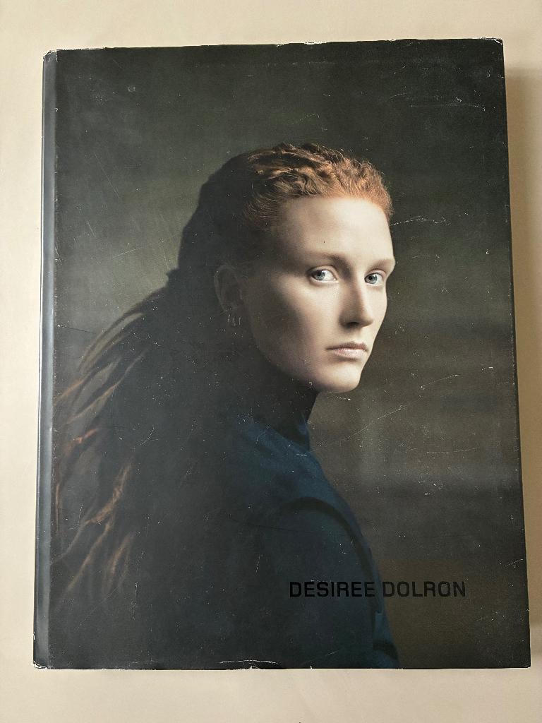 Desiree Dolron - Overzichtsboek, Boeken, Ophalen of Verzenden, Gelezen, Fotografen