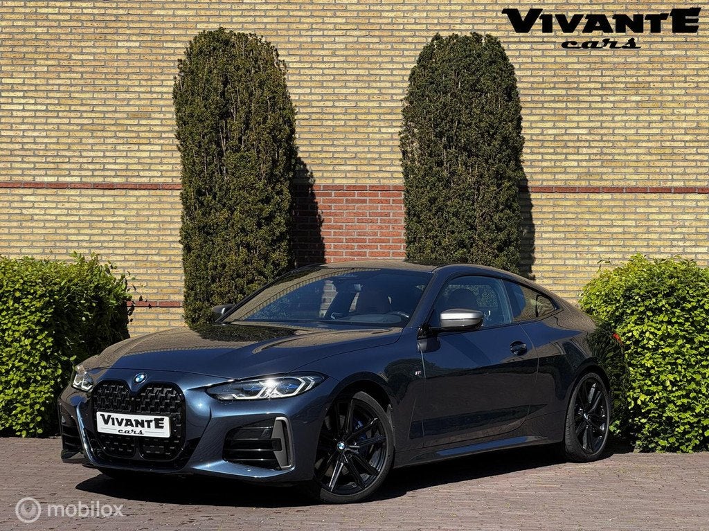 BMW 4-serie Coupé M440i xDrive High Executive Laser*360*Hea, Auto's, BMW, Euro 6, Met garantie (alle), Bedrijf, Automatische klimaatregeling