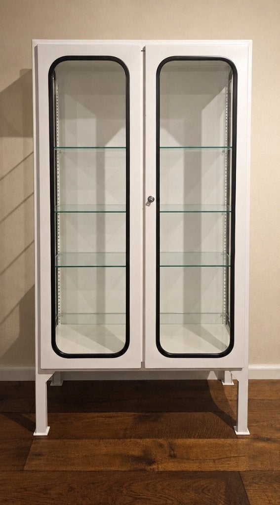 Apothekerskast / Vitrinekast jaren '50 oostblok, Huis en Inrichting, Ophalen, Gebruikt, 50 tot 100 cm, 150 tot 200 cm