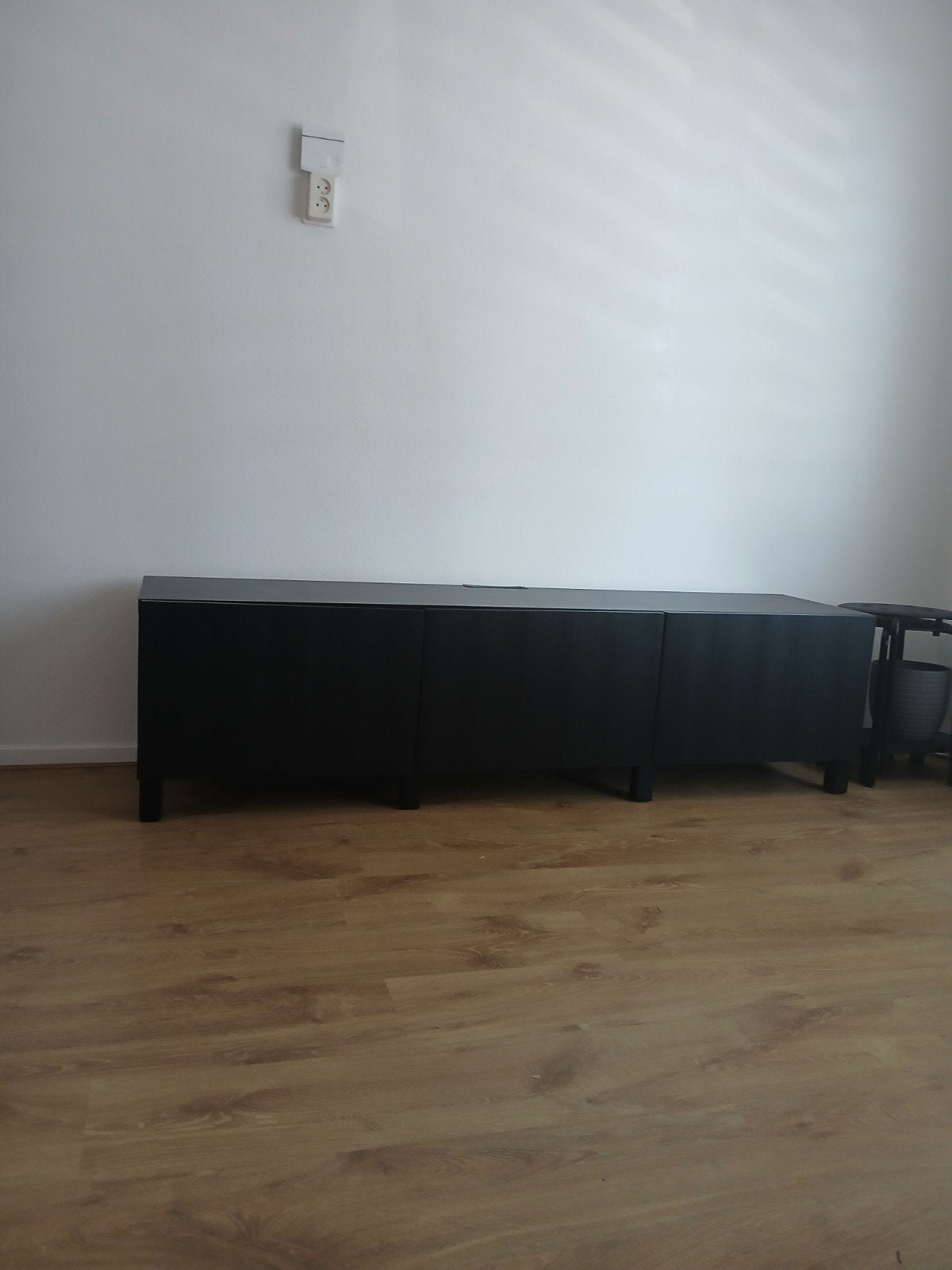 Ikea tv-kast, Huis en Inrichting, Kasten | Televisiemeubels, Ophalen of Verzenden, Zo goed als nieuw, 25 tot 50 cm, 100 tot 150 cm