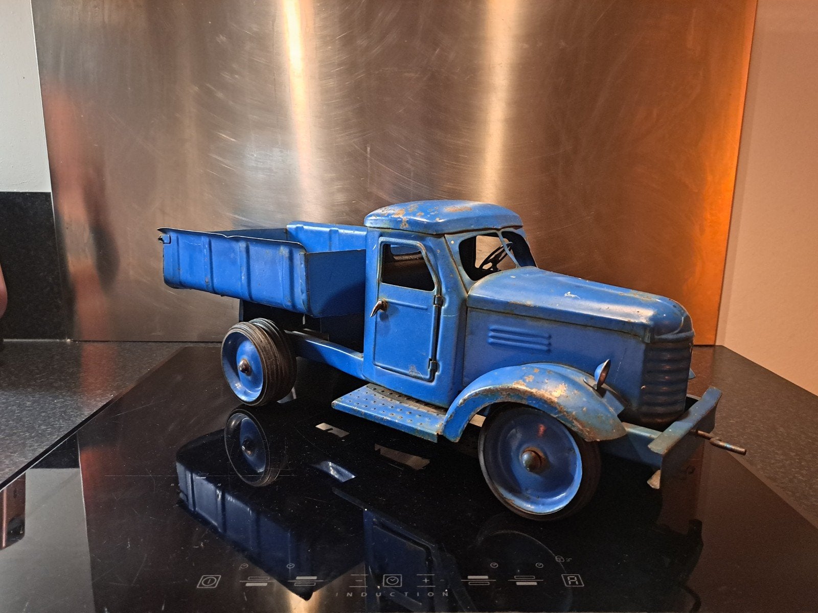 JAREN 50 ANTIEK 65CM GROTE ZIL ZIS USSR STAAL KIEPWAGEN, Ophalen of Verzenden